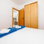 Apartment Julija *