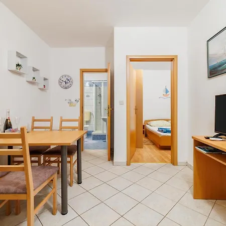 Julija Apartamento Povile